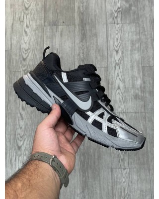 کفش کتونی نایک V2K مشکی طوسی